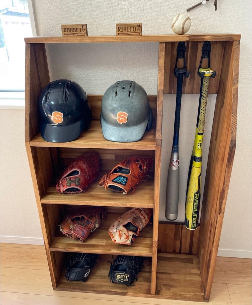 野球用具シェルフ